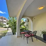 Brebric Guest house Silo (Krk)