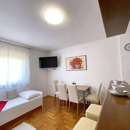 Guest house Brebric 3*