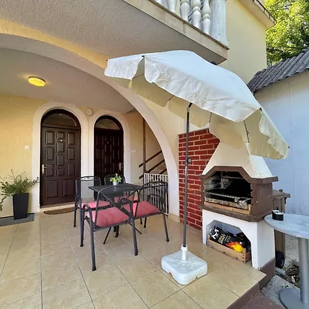 Brebric Guest house Silo (Krk)